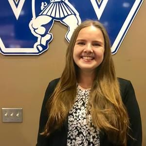 Meet your Posher, Michaela